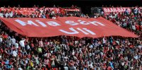 Fussball 1. Bundesliga : FC Bayern Muenchen FANS mit einem BANNER  MIA SAN Praesident Uli Hoeness (FC Bayern Muenchen)
