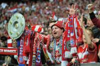 Fussball 1. Bundesliga : JUBEL FANS FC Bayern Muenchen