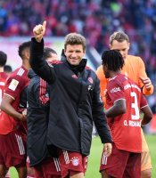 Fussball 1. Bundesliga Saison 21/22: FC Bayern Muenchen -  TSG 1899 Hoffenheim