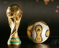 Fussball  WM Pokal mit WM 2006  FINAL Ball