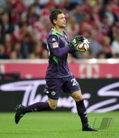 Fussball 1. Bundesliga Saison 14/15: Torwart Max Gruen (VfL Wolfsburg)