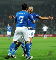 Fussball International EM 2012-Qualifikation:  Giampaolo Pazzini, Federico Balzaretti (v. li., Italien)