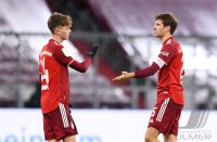 Fussball 1. Bundesliga Saison 21/22: FC Bayern Muenchen - Borussia Moenchengladbach