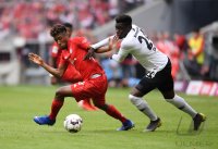 Fussball 1. Bundesliga Saison 18/19: FC Bayern Muenchen  - Eintracht Frankfurt