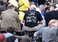 Heiligsprechung Papst Johannes Paul II und Papst Johannes XXIII