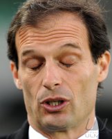 FUSSBALL SERIE A:  Trainer Massimilliano Allegri (AC Mailand)