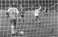 Fussball DFB Pokal, Saison 1988/1989: FC Bayern Muenchen - Karlsruher SC 3:4