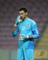FUSSBALL INTERNATIONAL:  Torwart Etrit Berisha (Albanien)