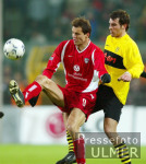 Fussball 1. Bundesliga: Dortmund - Kaiserslautern, Zweikampf