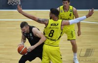 Barmer 2. Basketball Bundesliga  18/19: Tigers Tuebingen - Nuernberg Falcons BC