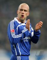 Fussball 1. Bundesliga: Schalke, ERNST