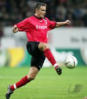 Fussball 1. Bundesliga: Frankfurt, VASOSKI Einzelaktion am Ball