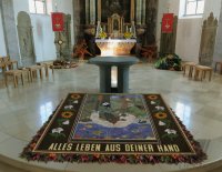 Erntedankteppich 2011 in der St. Martinus Kirche  in Hirrlingen (Kreis Tuebingen)