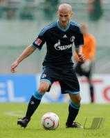 Fussball: 1. Bundesliga Saison 2010/2011, Testspiel: Schalke KLUGE Einzelaktion