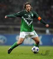 Fussball, Champions League, Saison 2010/2011: Bremen, FRINGS Einzelaktion