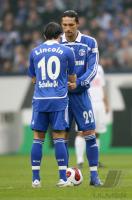 Fussball 1. Bundesliga: S04, KURANYI und LINCOLN