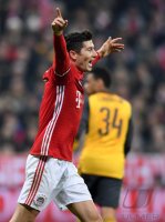 Fussball CHL 16/17 Achtelfinale: FC Bayern Muenchen - Arsenal London