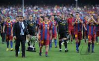 FUSSBALL International :  FC Barcelona wir als  spanischer Meister geehrt 09/10