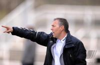 Fussball 3. Bundesliga: Trainer Juergen Press (Burghausen)