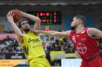 Basketball 2. Bundesliga  19/20: Tigers Tuebingen - Bayer Giants Leverkusen