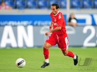 FUSSBALL 1. BUNDESLIGA: 1. FC Koeln, PETIT Einzelaktion