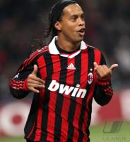 FUSSBALL  International CHL 09/10 : JUBEL ,  Ronaldinho (AC Mailand)