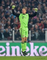 FUSSBALL INTERNATIONAL CHL VIERTELFINALE 12/13: Juventus Turin - FC Bayern Muenchen