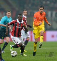 FUSSBALL INTERNATIONAL CHL ACHTELFINALE 12/13: AC Mailand - FC Barcelona