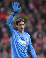 Fussball DFB Pokal 2. Runde 16/17: FC Bayern Muenchen - FC Augsburg