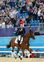 REITEN Olympia 2012: Doppel-Olympiasieger Michael Jung (Deutschland) mit Sam