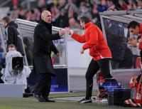 FUSSBALL  International CHL 09/10 : Trainer GROSS (VfB Stuttgart)