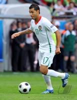 FUSSBALL EURO 2008: Portugal, ALMEIDA Einzelaktion