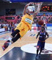 Basketball 1. Bundesliga 15/16 Hauptrunde: Walter Tigers Tuebingen - Eisbaeren Bremerhaven