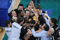 Basketball  1. Bundesliga  09/10 JUBEL TRAVIS  (Walter Tigers Tuebingen)