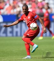 Fussball 1. Bundesliga 15/16: Douglas Costa (FC Bayern Muenchen)