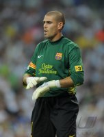 FUSSBALL International Primera Division/Super Cup 2011:  Torwart Victor Valdes  (Barca)