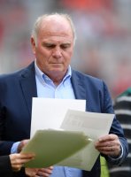 Fussball 1. Bundesliga Saison 18/19: FC Bayern Muenchen - Bayer 04 Leverkusen