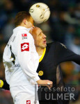 Fussball 1. Bundesliga: Gladbach - Dortmund, Zweikampf