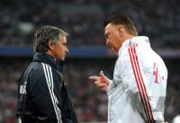 FUSSBALL Testspiel : Trainer Jose Mourinho (li, Real Madrid) mit Trainer Louis van Gaal (re, FC Bayern Muenchen)