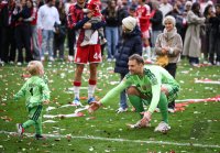 Fussball 1. Bundesliga 25/26: FC Bayern Muenchen 35. Deutschen Meisterschaft