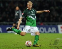 Fussball: 1. Bundesliga Saison 2010/2011: SV Werder Bremen, PASANEN am Ball