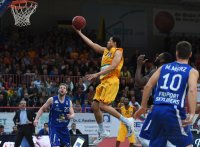 Basketball 1. Bundesliga 14/15 Hauptrunde:  Walter Tigers Tuebingen - FRAPORT SKYLINERS
