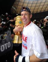 Fussball: DFB Pokal Finale: JUBEL Arjen Robben (FCB)