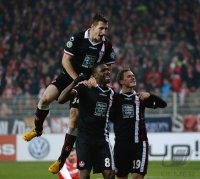 Fussball DFB Pokal Achtelfinale 13/14 : JUBEL 1. FC Kaiserslautern