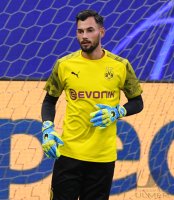 Fussball International CHL 19/20: Trainer Lucien Favre (Borussia Dortmund)