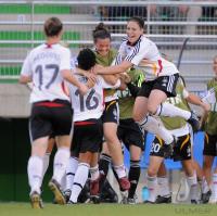 Fussball Frauen FIFA U 20  WM  2008   Viertelfinale  Brasilien - Deutschland