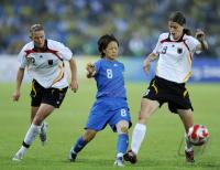 FUSSBALL  Olympia 2008   Vorrunde  Frauen   Deutschland - Japan