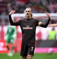Fussball 1. Bundesliga 24/25: FC Bayern Muenchen - FC St. Pauli