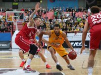 Basketball 1. Bundesliga 15/16 Hauptrunde: Walter Tigers Tuebingen - Brose Baskets Bamberg