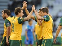 Fussball AFC Asian Cup 2011:  Luke Wilkshire, Harry Kewell (v. li., Australien)